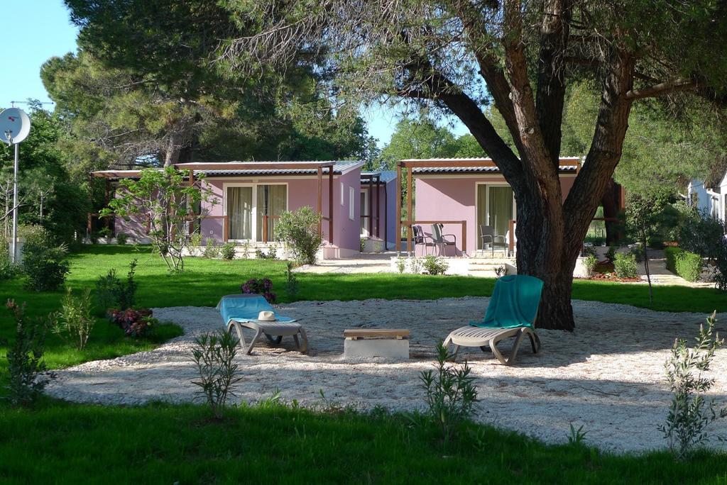 Apartments Erica Lux Novigrad Istria Kamer foto